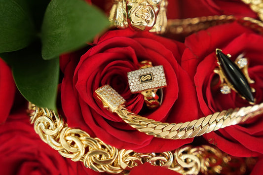 cover-types-of-zippers-in-jewelry