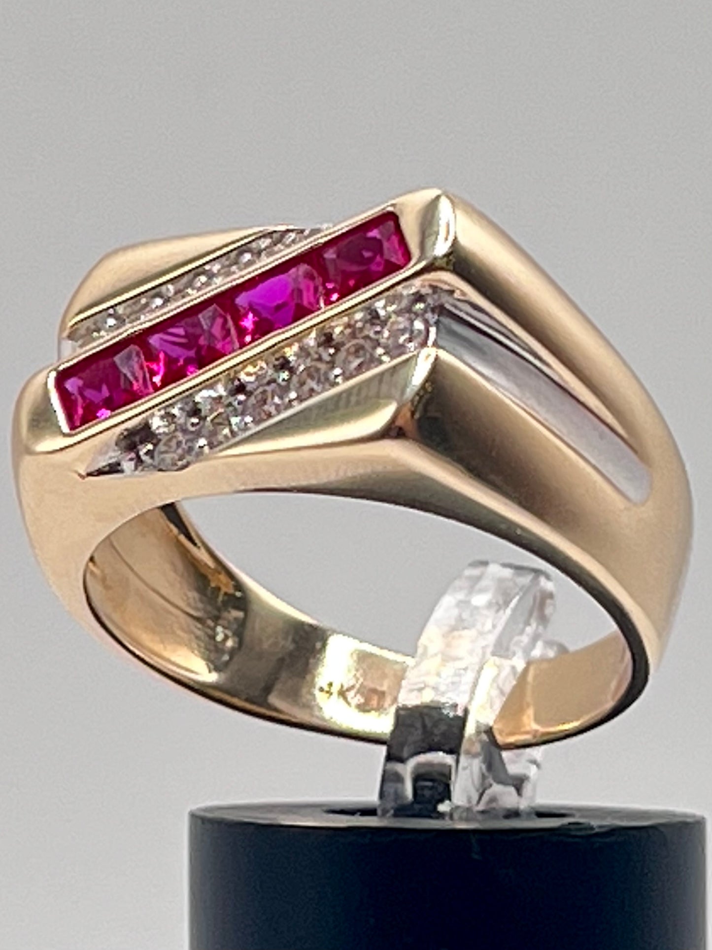14K Ring 8.2 g