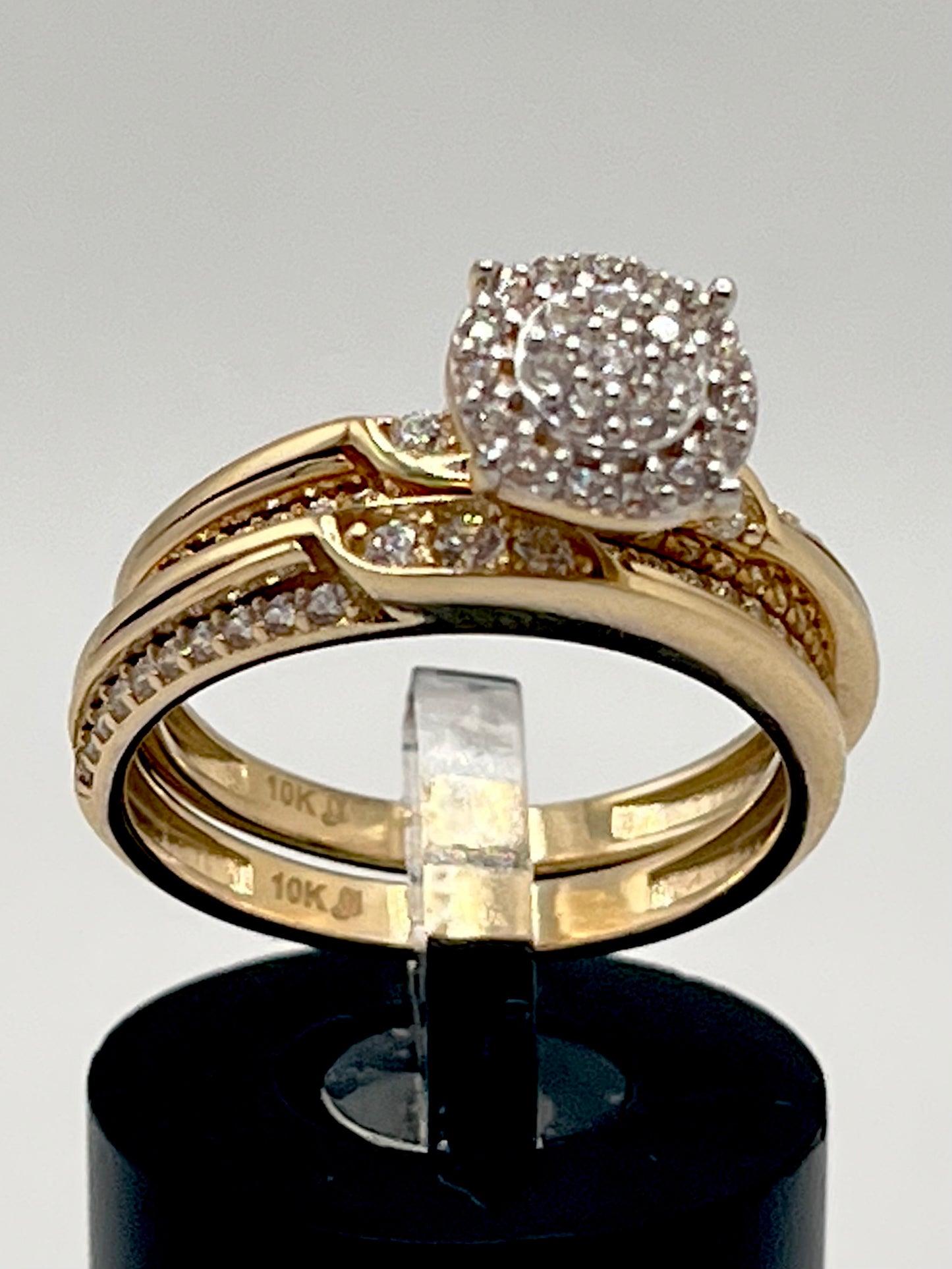 Engagement Rings 10K 4.5 g