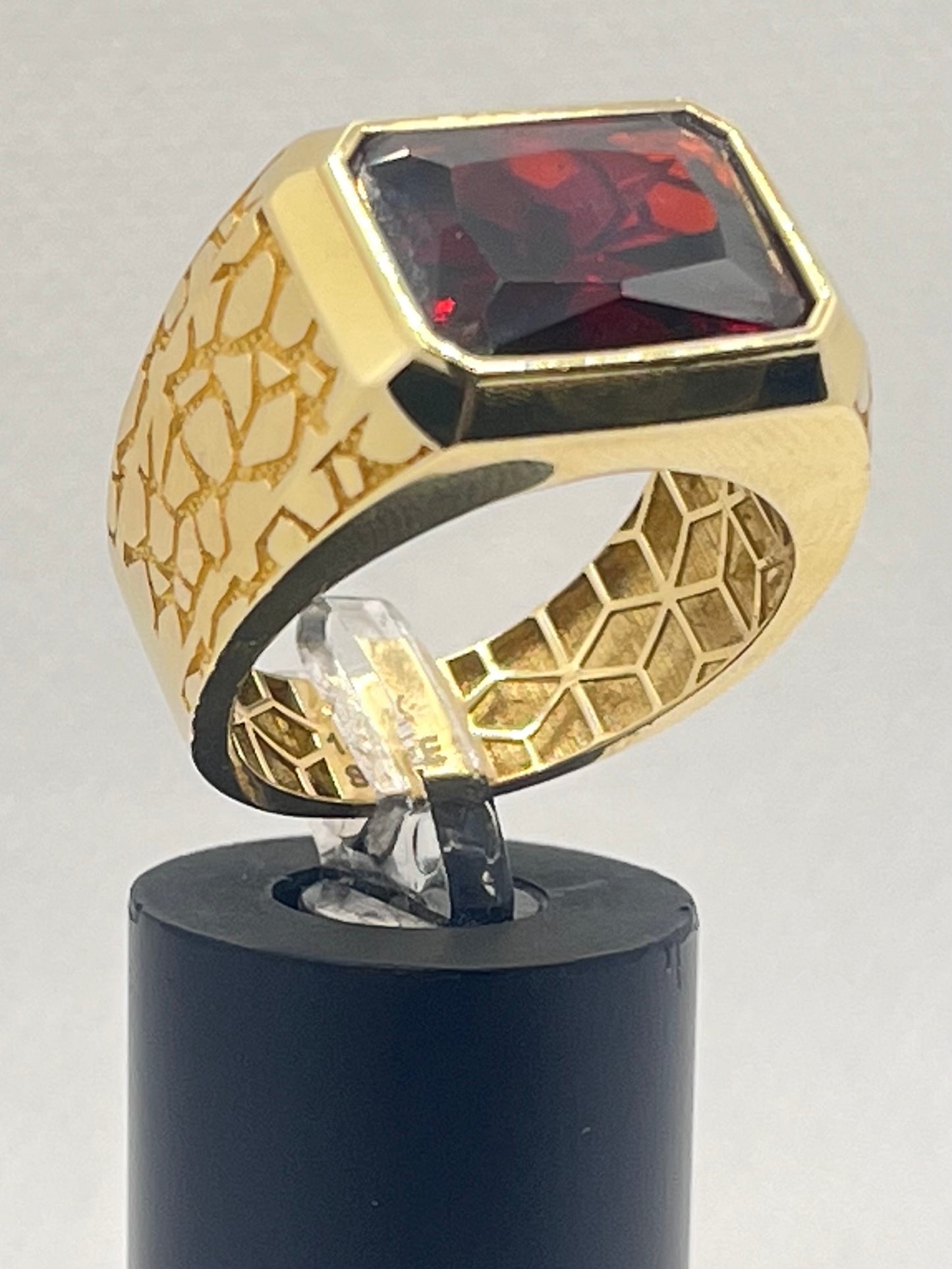14K Ring 8.3 g