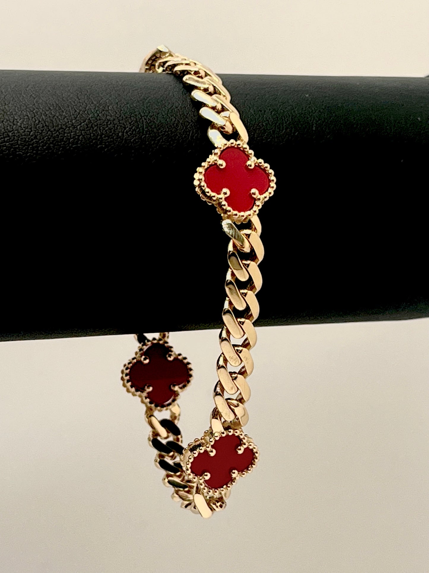 14K Flowers Bracelet 9.6 g