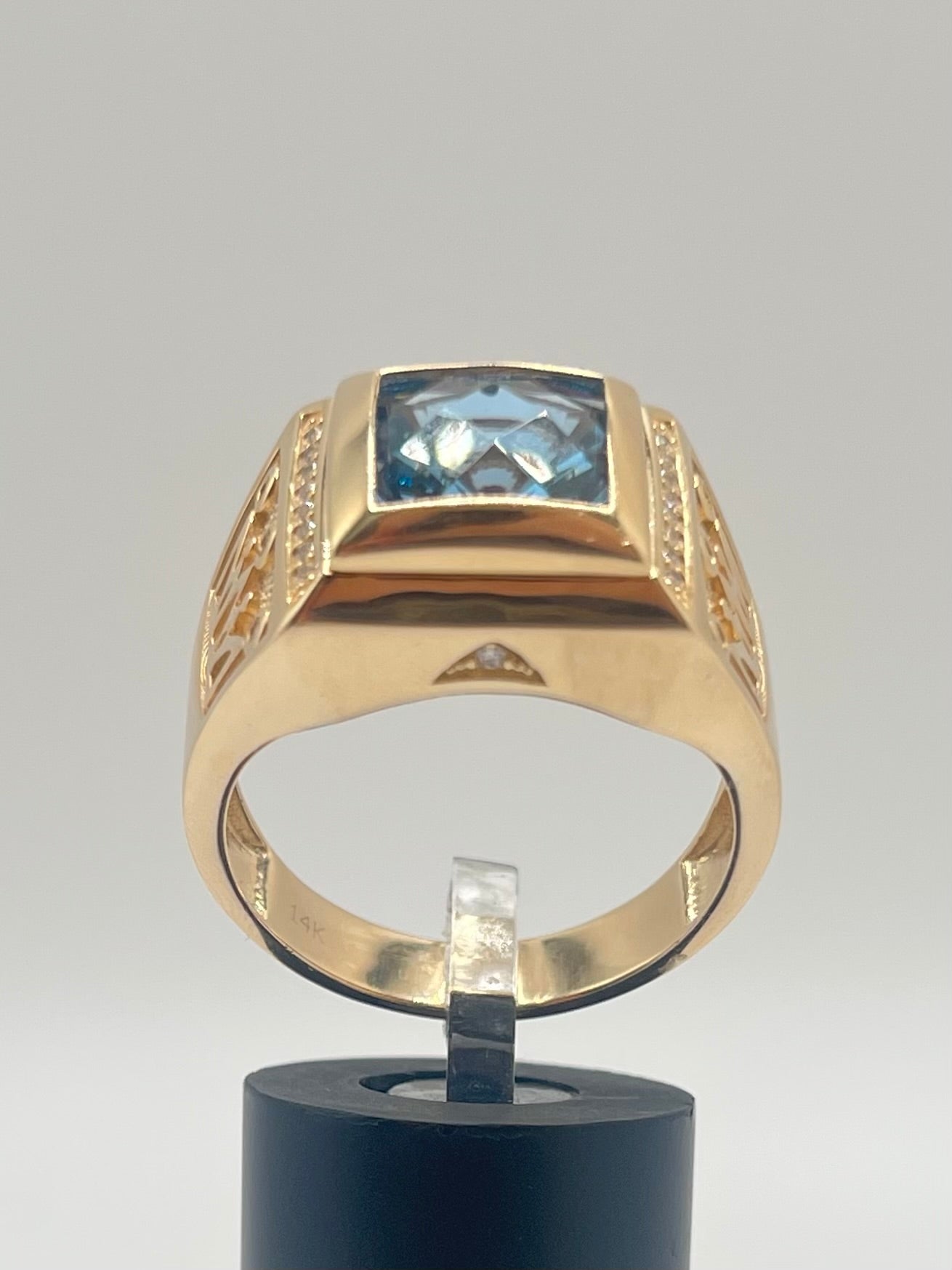 Anillo Semisolido 14K 12.7 g