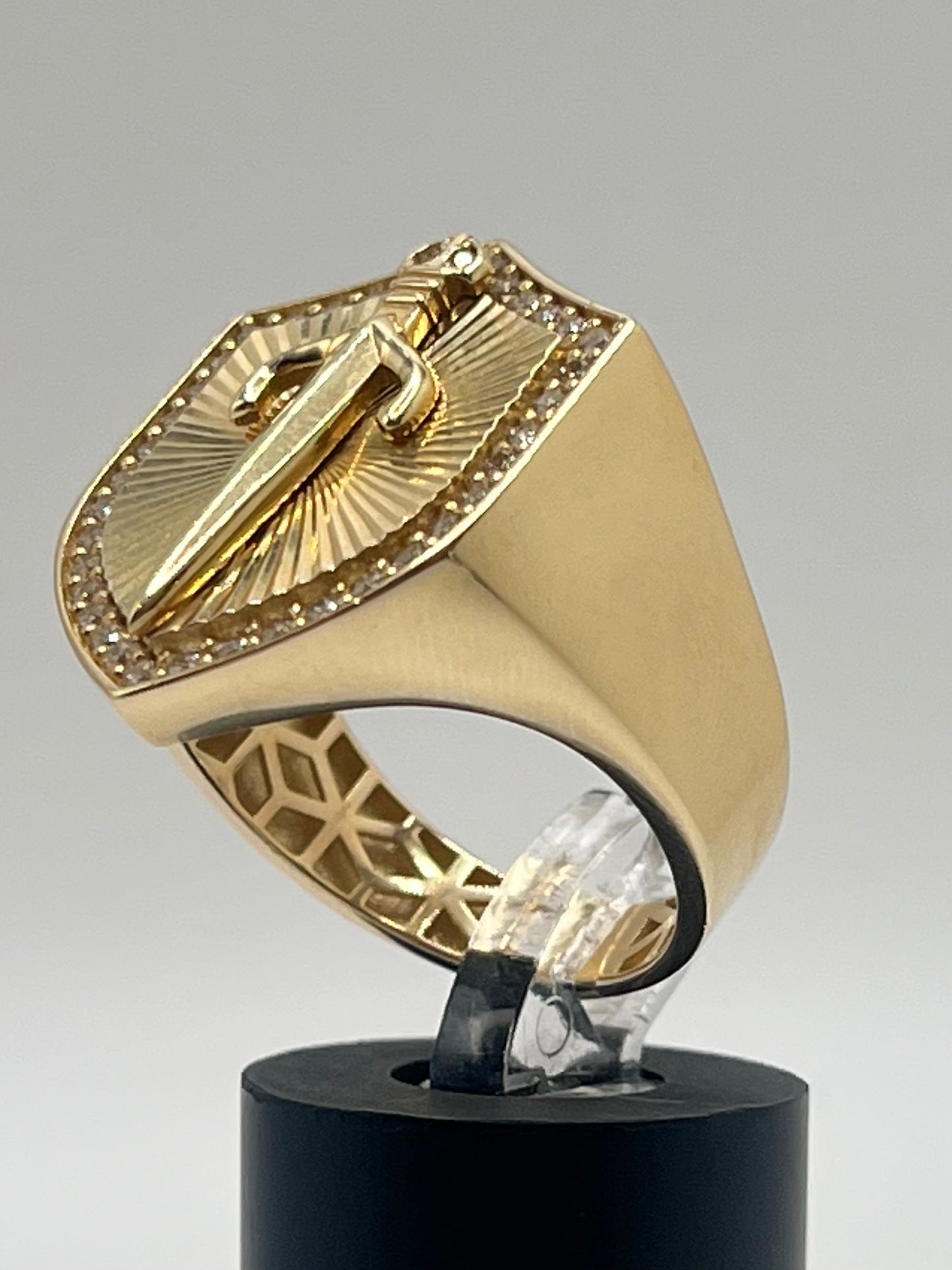 Anillo Semisolido 14K 6.6 g