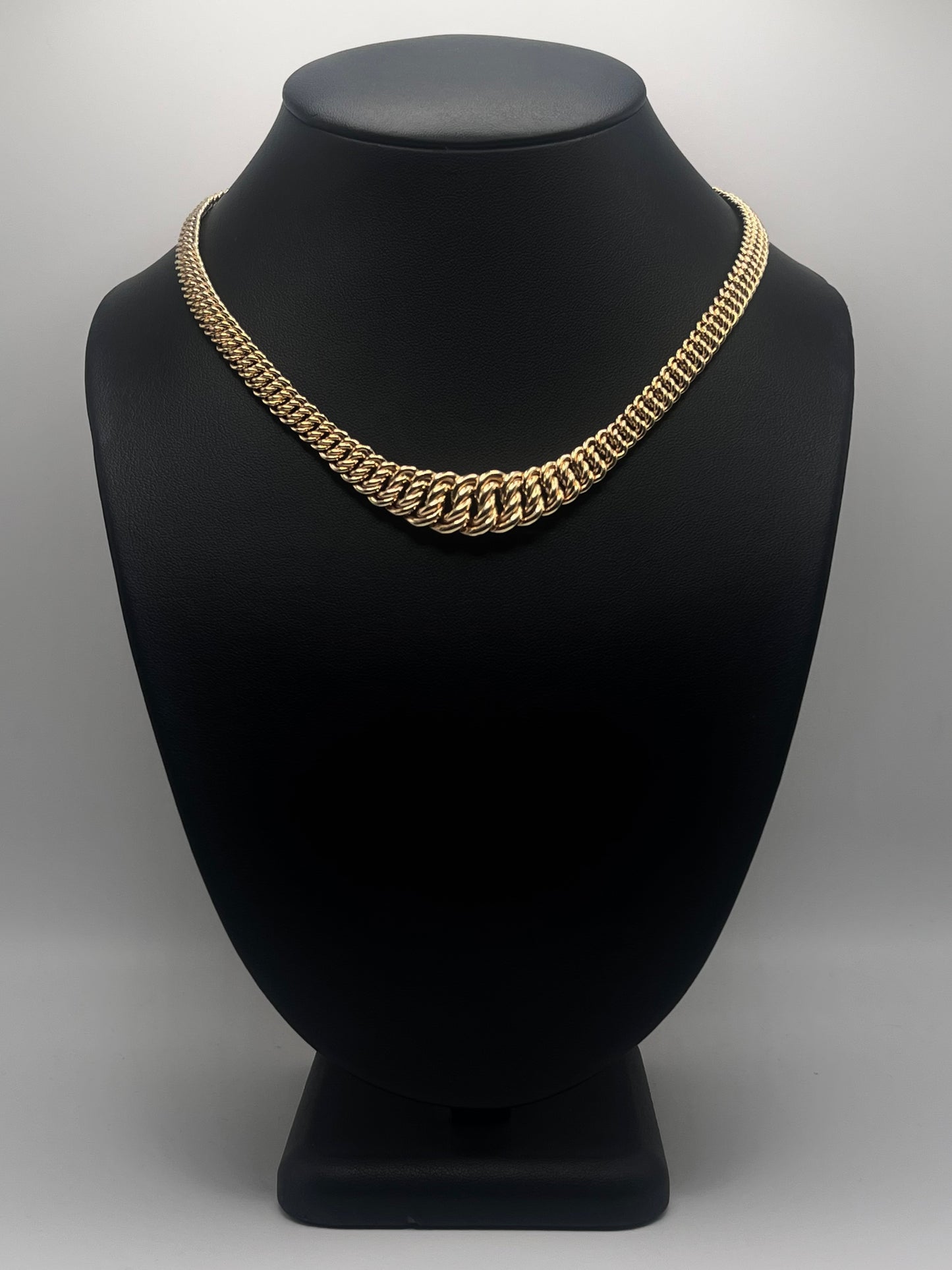10K Princess Choker 18g