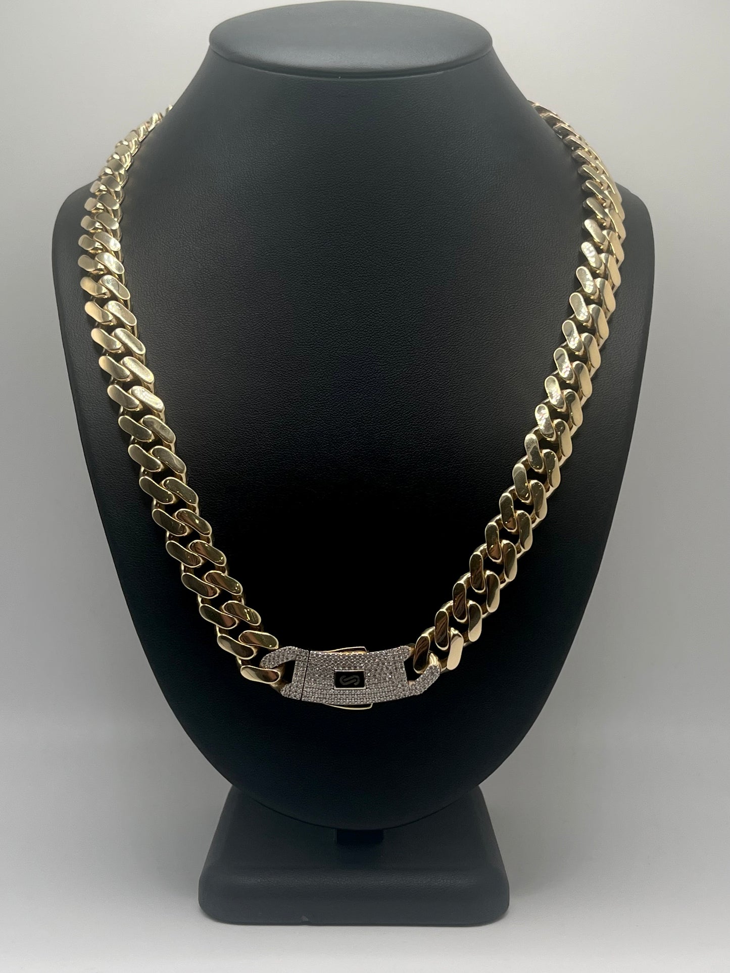 Monaco Chain Classic Pavé Lock 10K 50 g