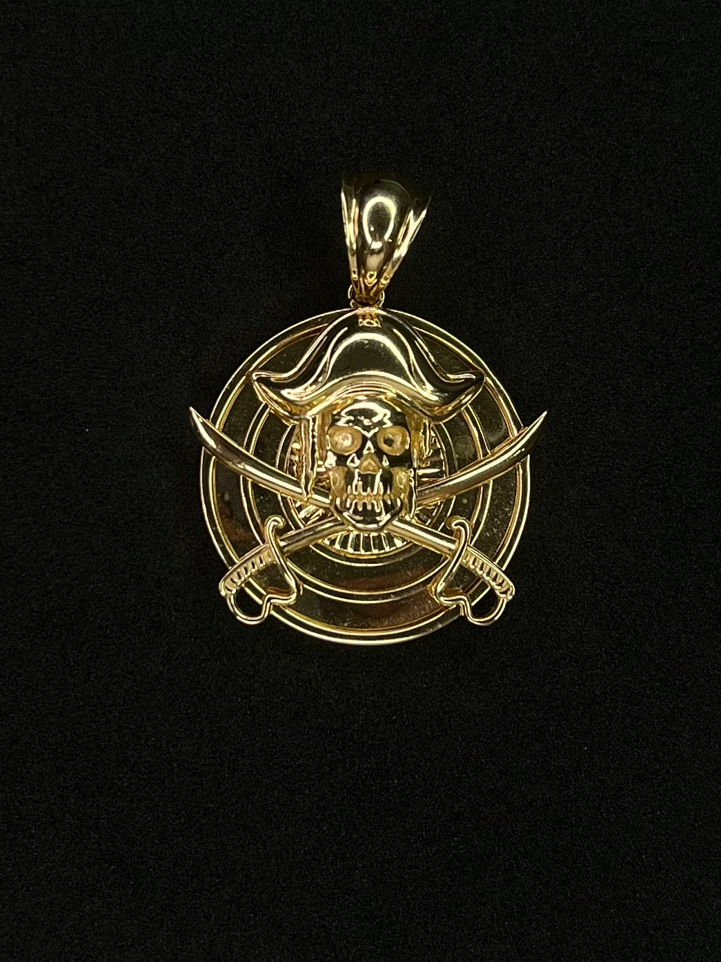 Pirate Charm 14K 17.8g