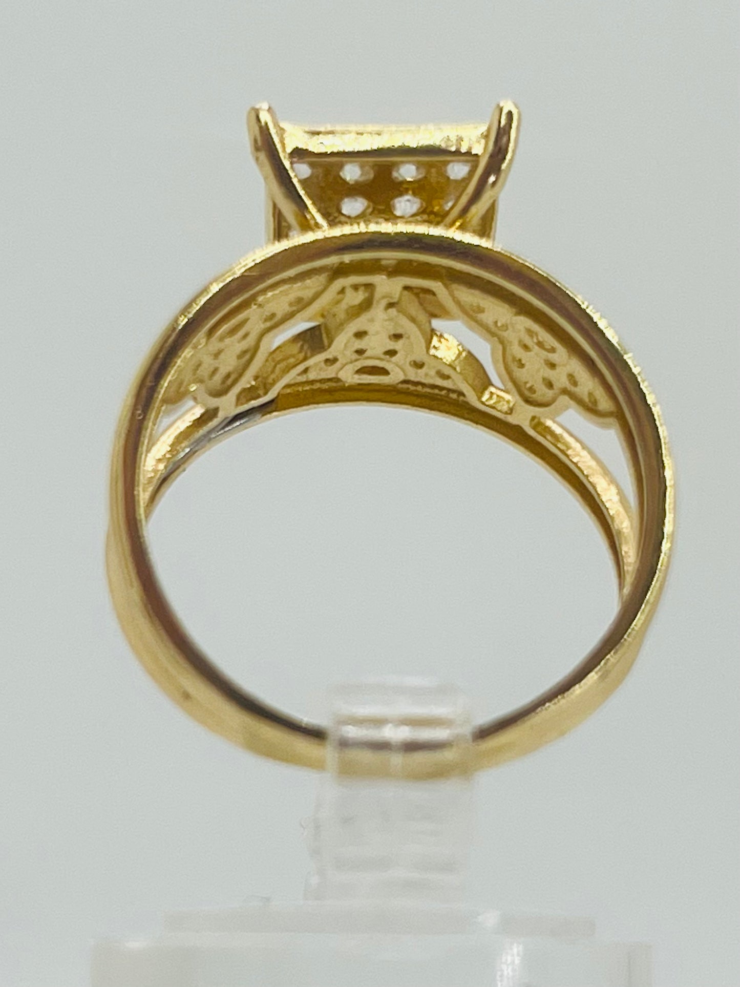 14K Ring 3.9 g