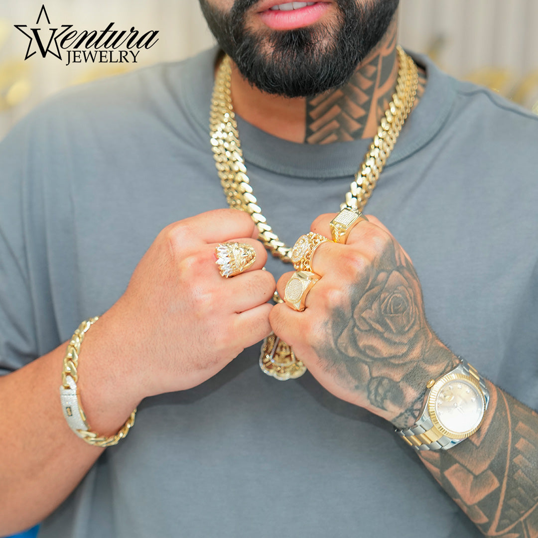 Creator wearing Ventura chain 1