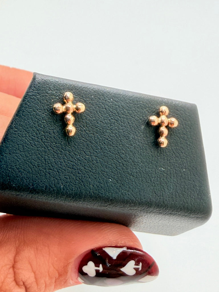 Aretes 14K Weight 0.4 g