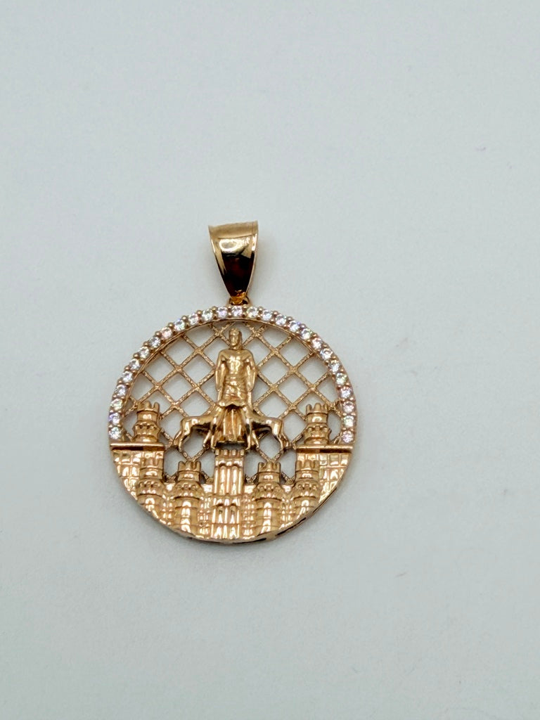 Dije 10K Zirconia Weight 3.9 g