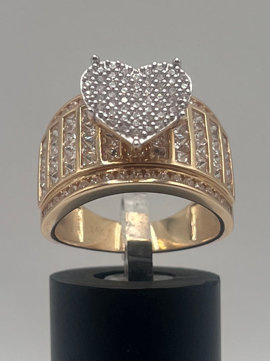 14k Ring 8.7  g