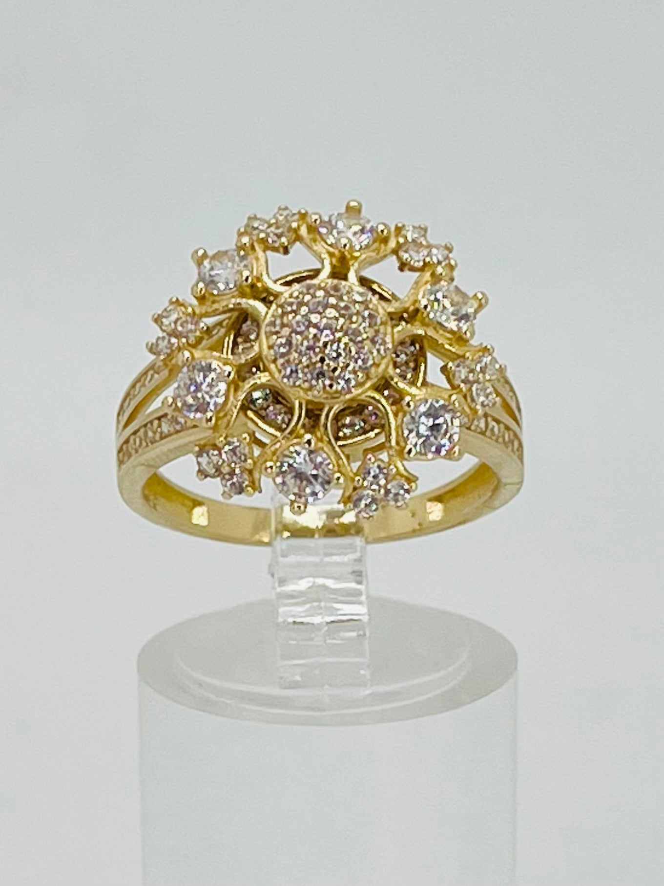 10K Women Ring 3.7 g