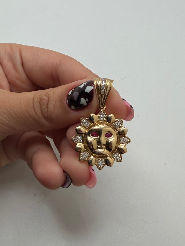 Dije 14K Zirconia Weight 5.1 g