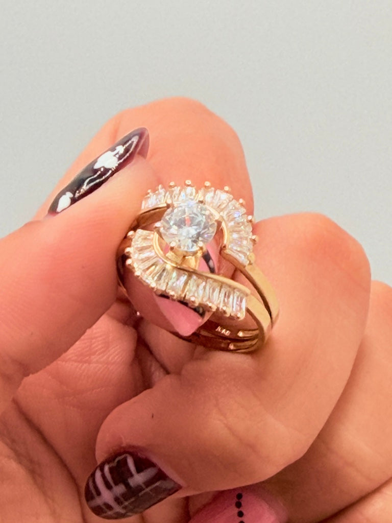 Anillos De Compromiso 10K Zirconia Weight 3.7 g