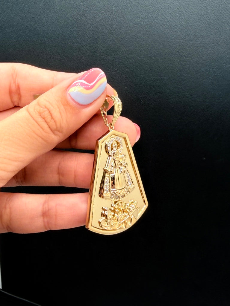 Dije 10K Zirconia 8.7 g