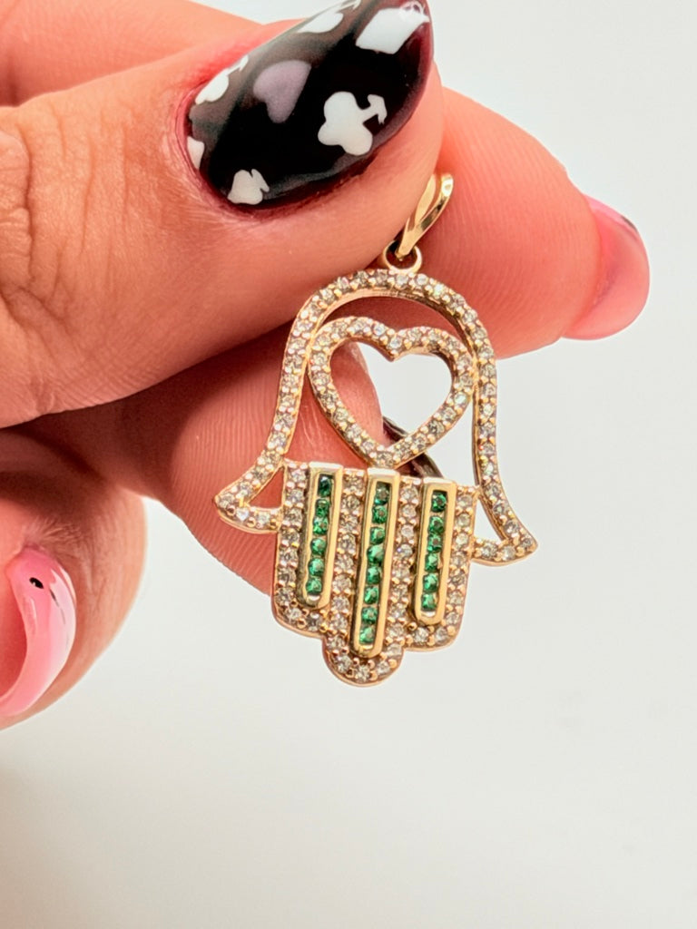 Dije 14K Zirconia Weight 2.5 g