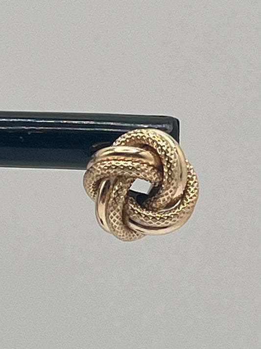 10K Earrings 1.7 g