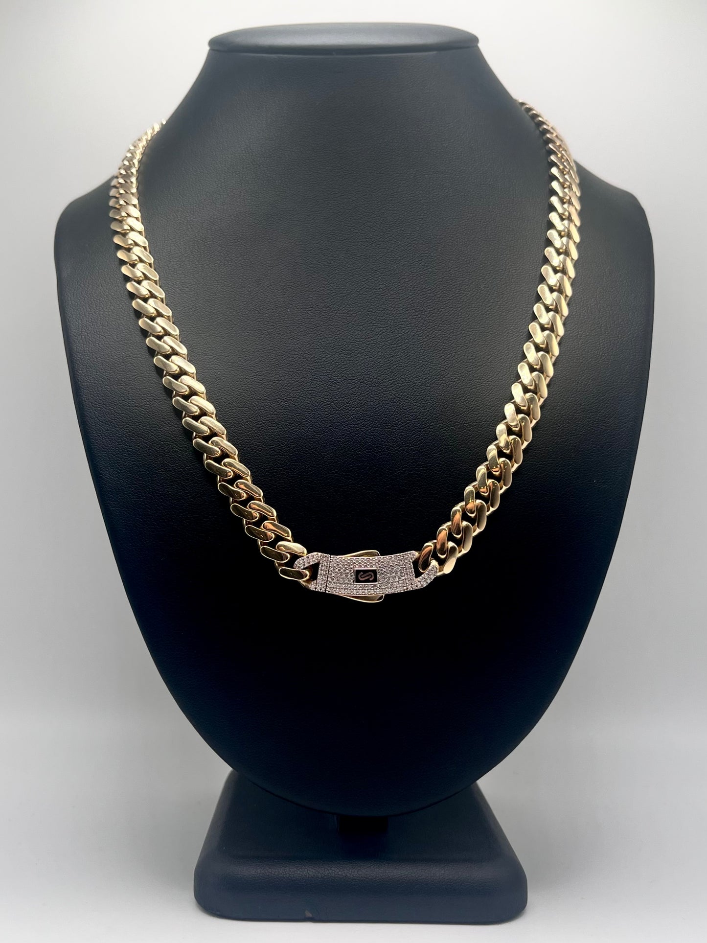 Monaco Chain Classic Pavé Lock 10K  27.7 g