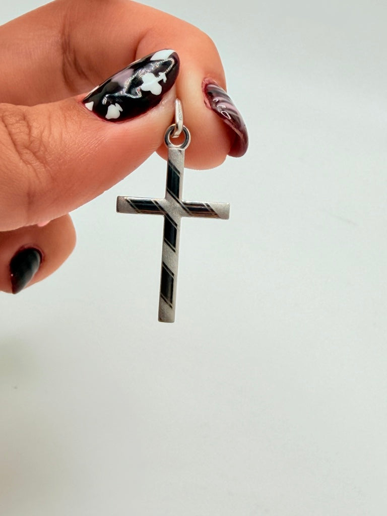 Dije 14K Weight 1.4 g