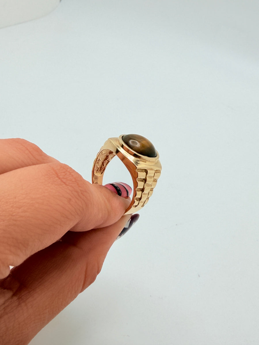 Anillo H 14K Weight 7.6 g