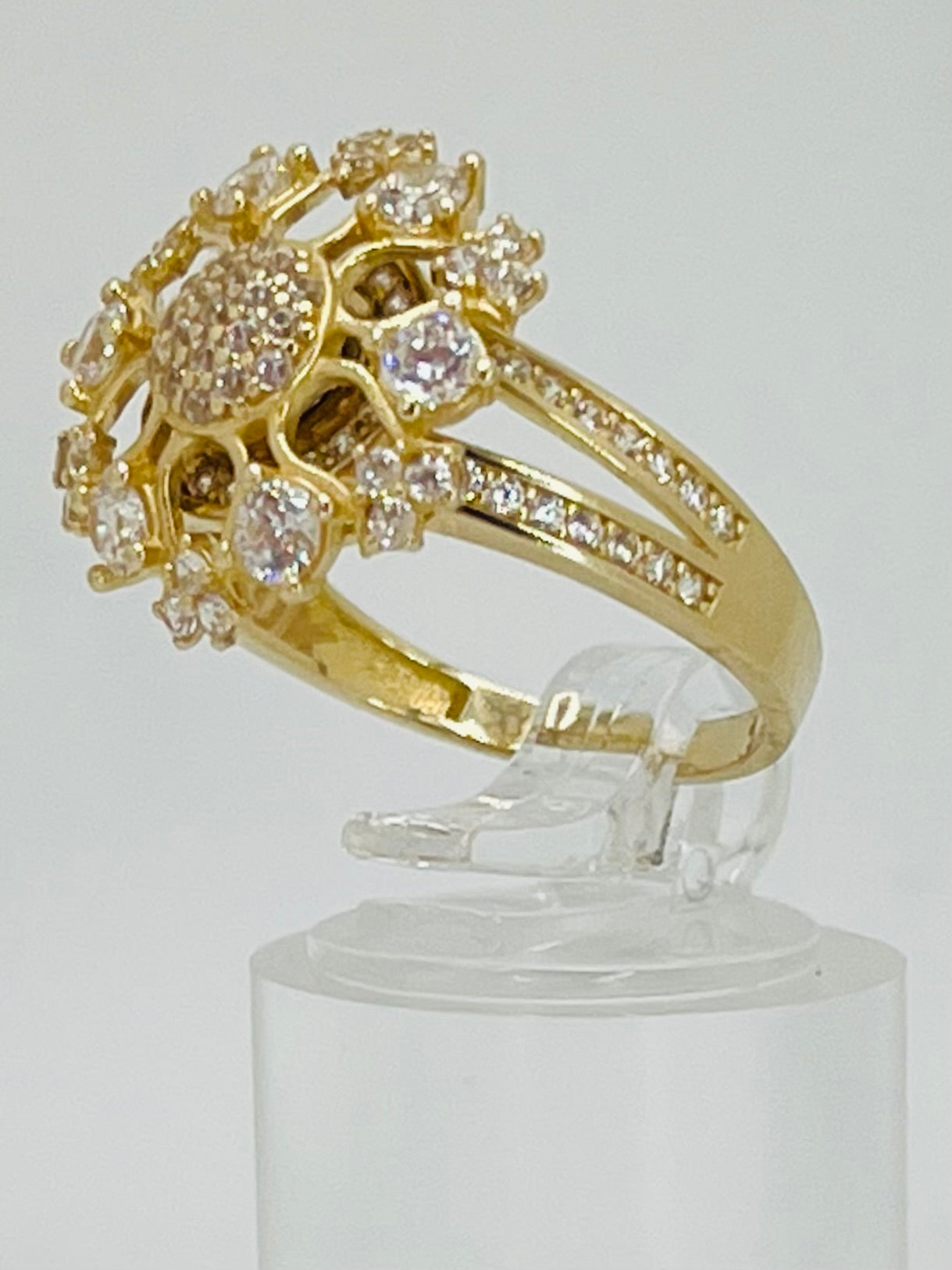 10K Women Ring 3.7 g