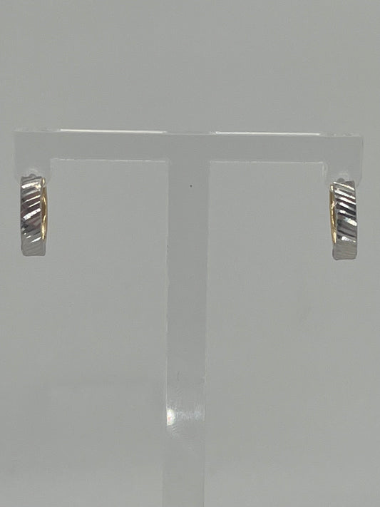 14K Hoop Earrings 1.3 g