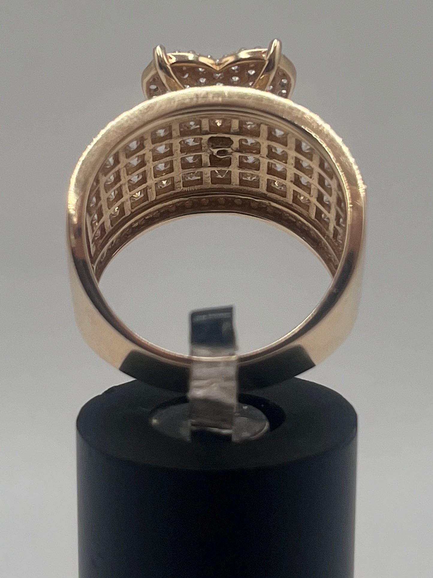 14k Ring 8.7  g