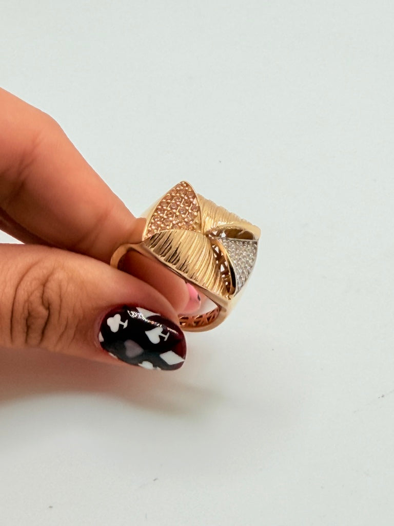 Anillo M 14K Zirconia Weight 6 g