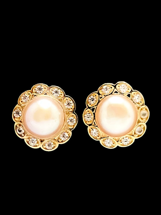 14K Earrings 2.2 g