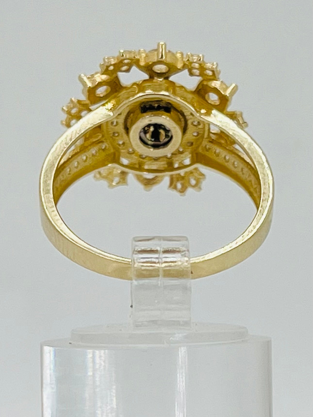 10K Women Ring 3.7 g