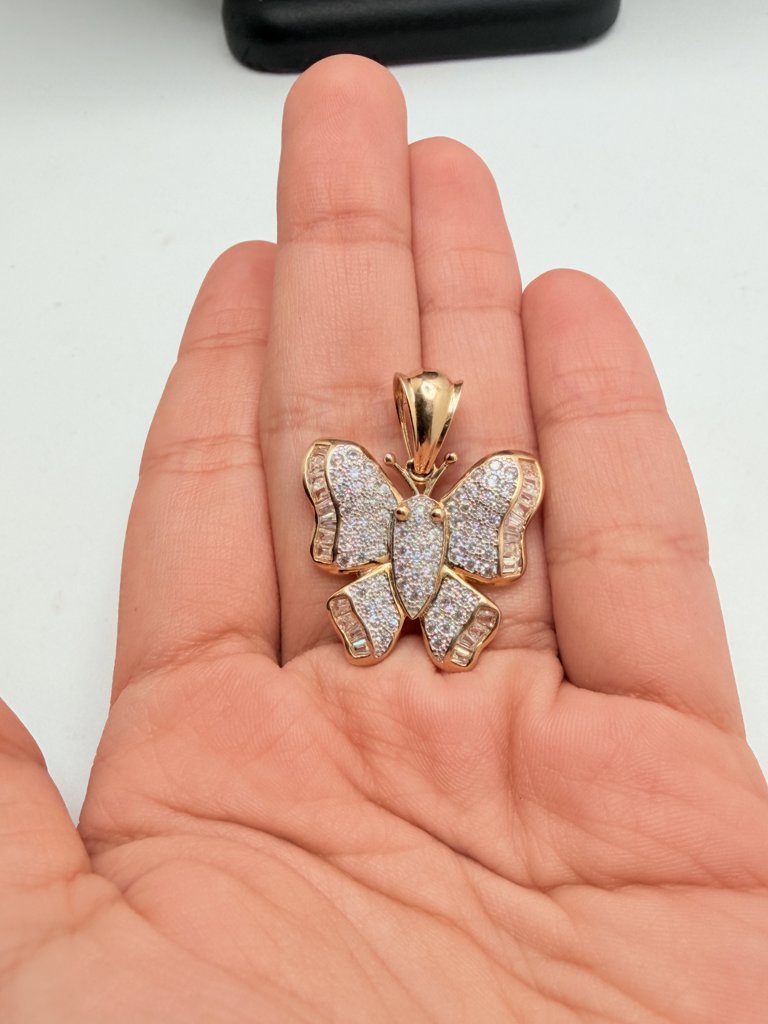 Dije 14K Zirconia 5.4 g