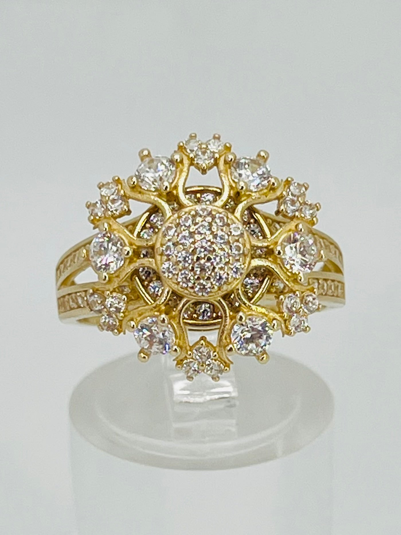 10K Women Ring 3.7 g