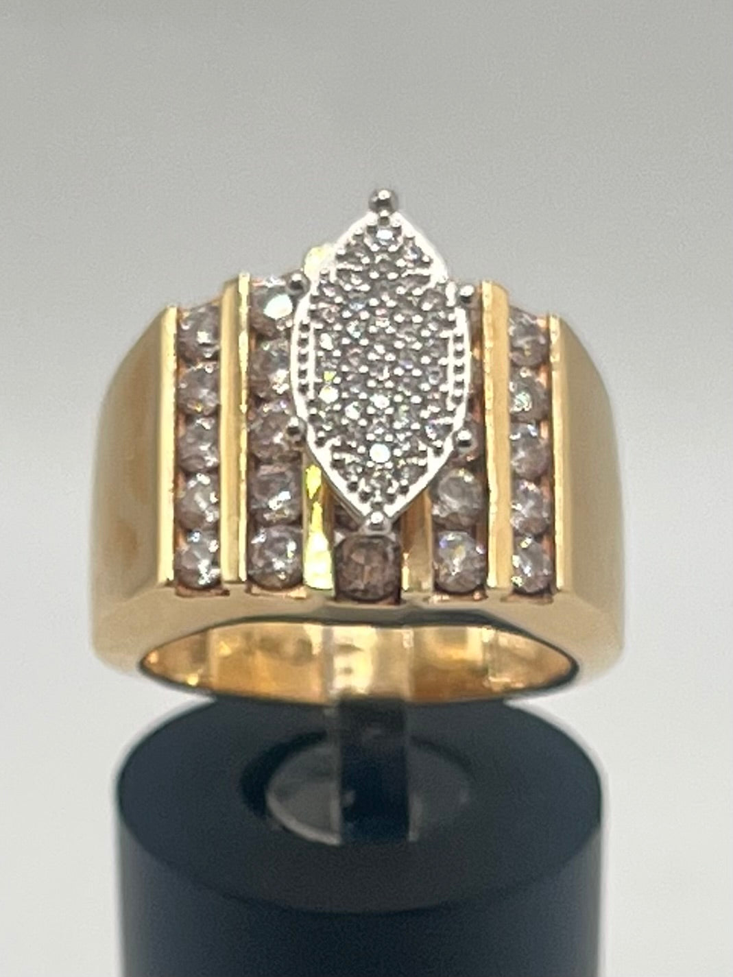 14K ring 8.5 g