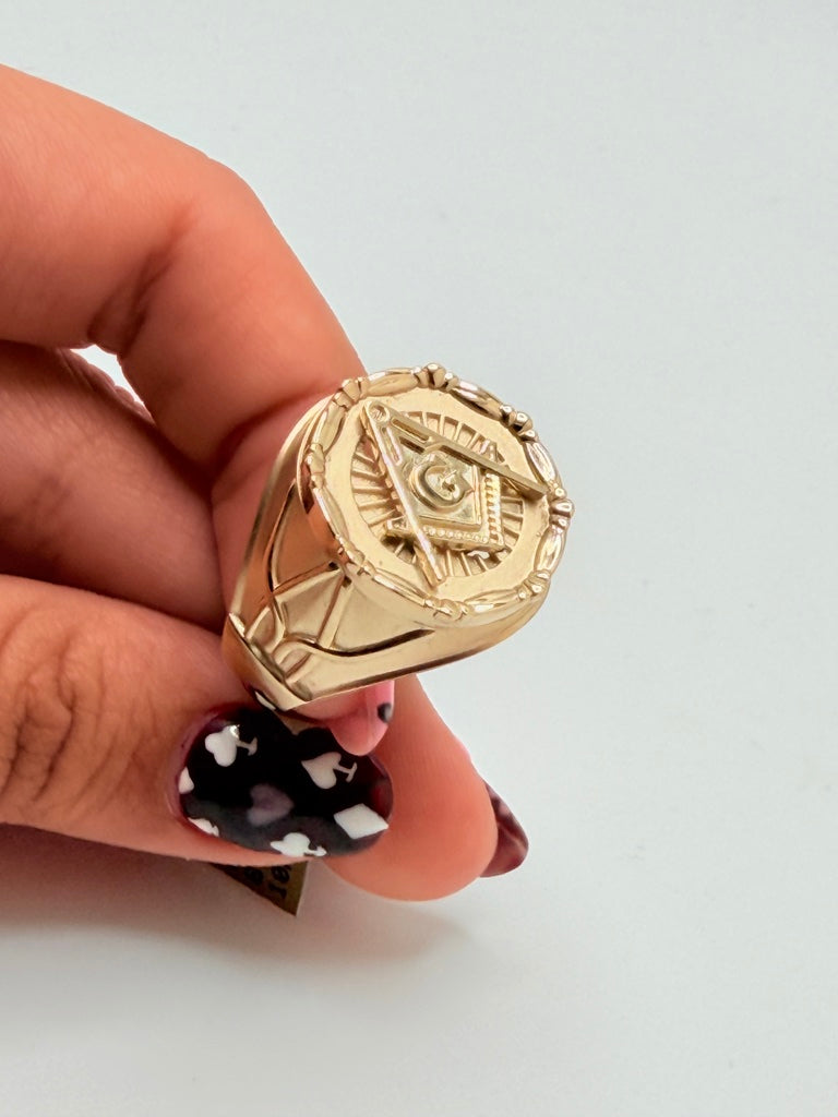 Anillo H 10K Weight 6.4 g