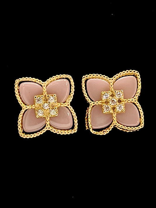 14K Earrings 2.3 g
