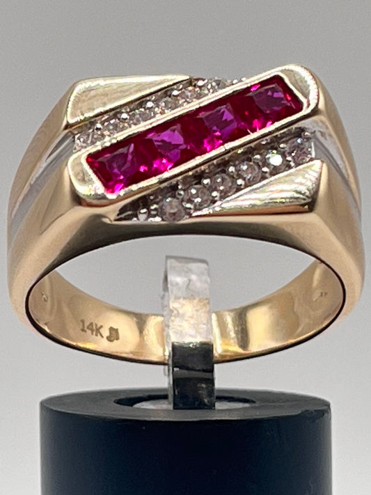 14K Ring  8.2 g