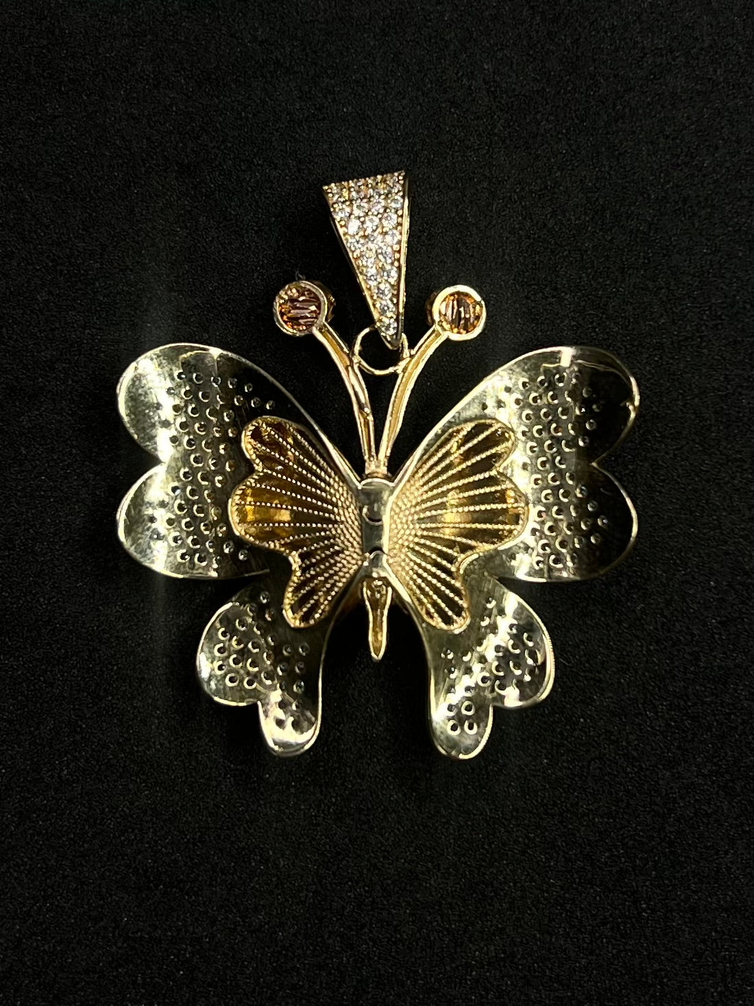 Dije de Mariposa 14K 9.2 g