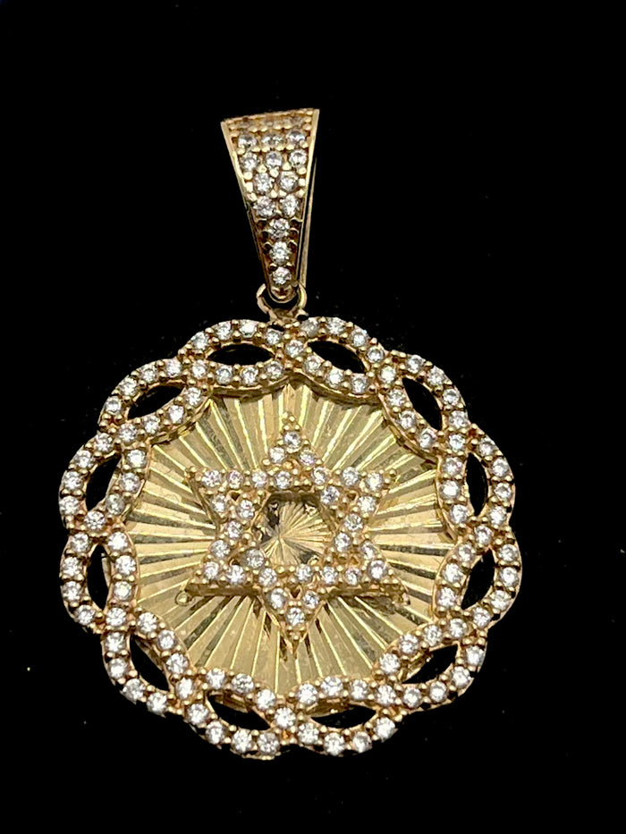 10K Pendant 3.7 g