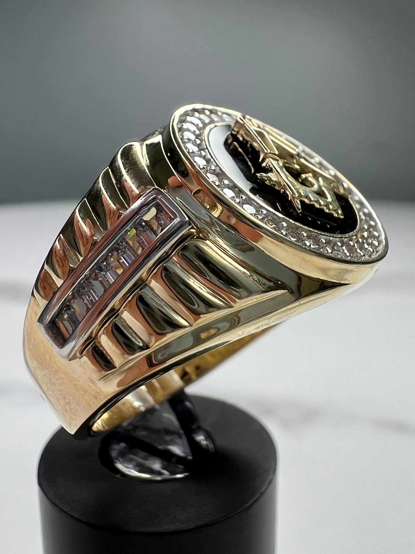 10K Men's Ring