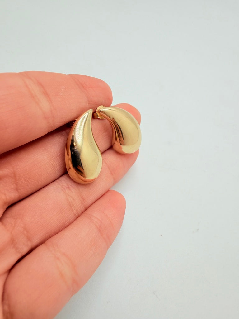 Aretes 10K Weight 3.6 g