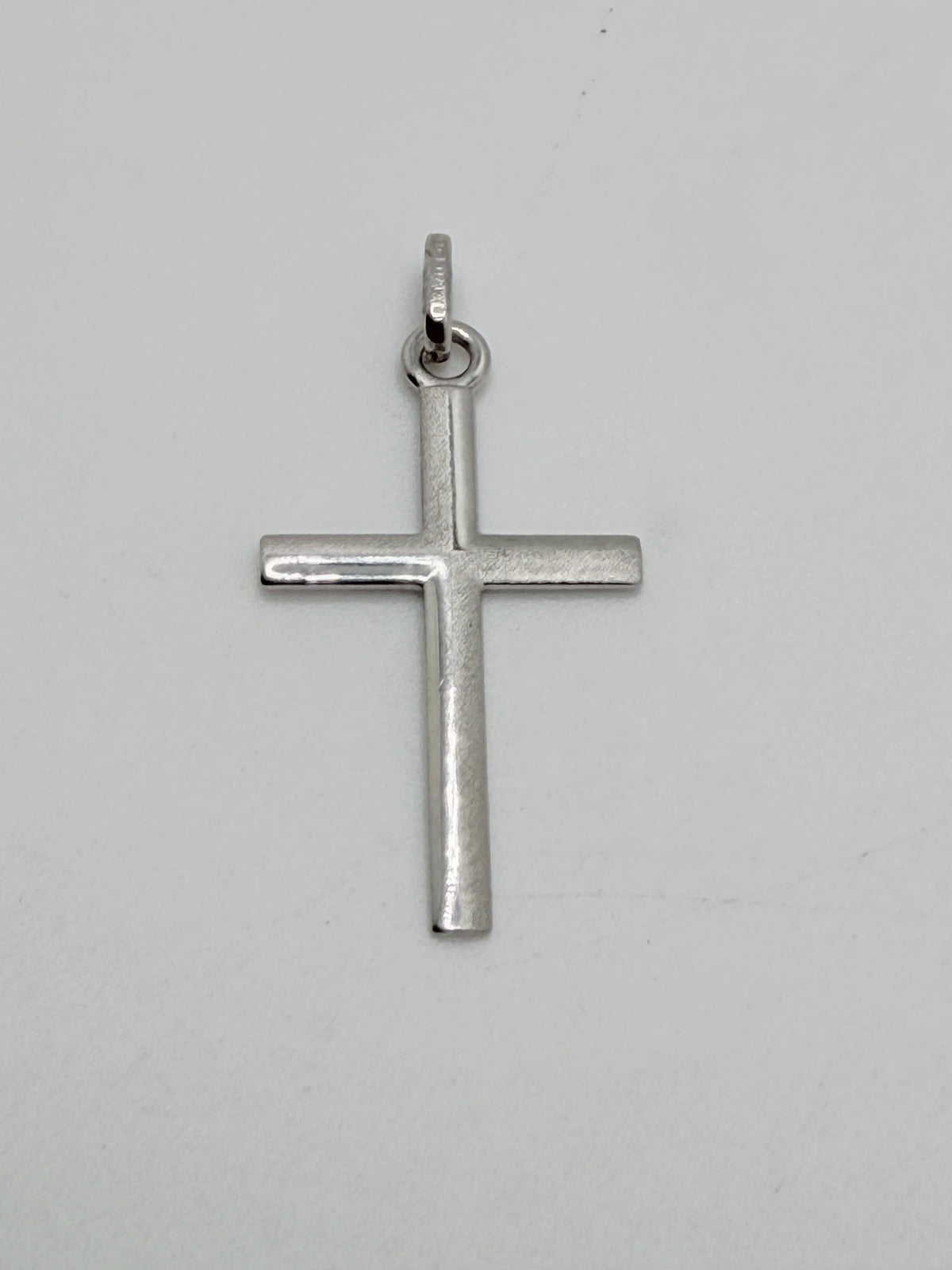 Dije 14K Weight 1.4 g