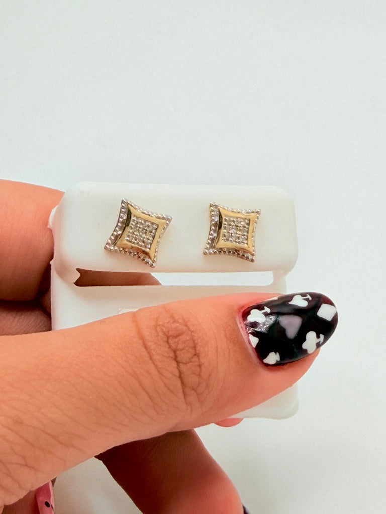 Diamantes 10K Diamantes Weight 3 g
