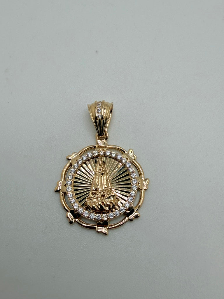Dije 10K Zirconia Weight 2.9 g
