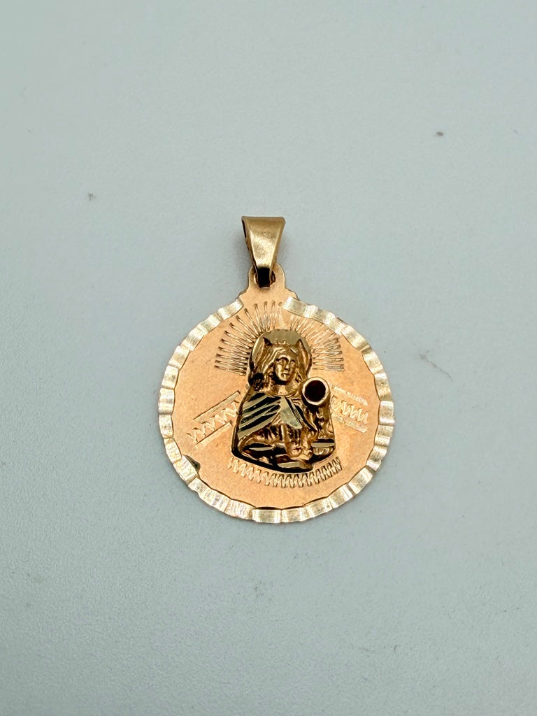 Dije 14K Weight 2.2 g