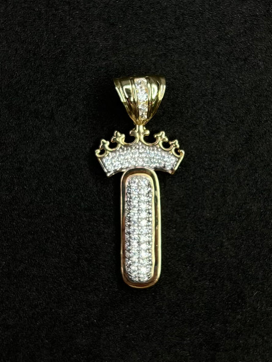 I 10k letter charm