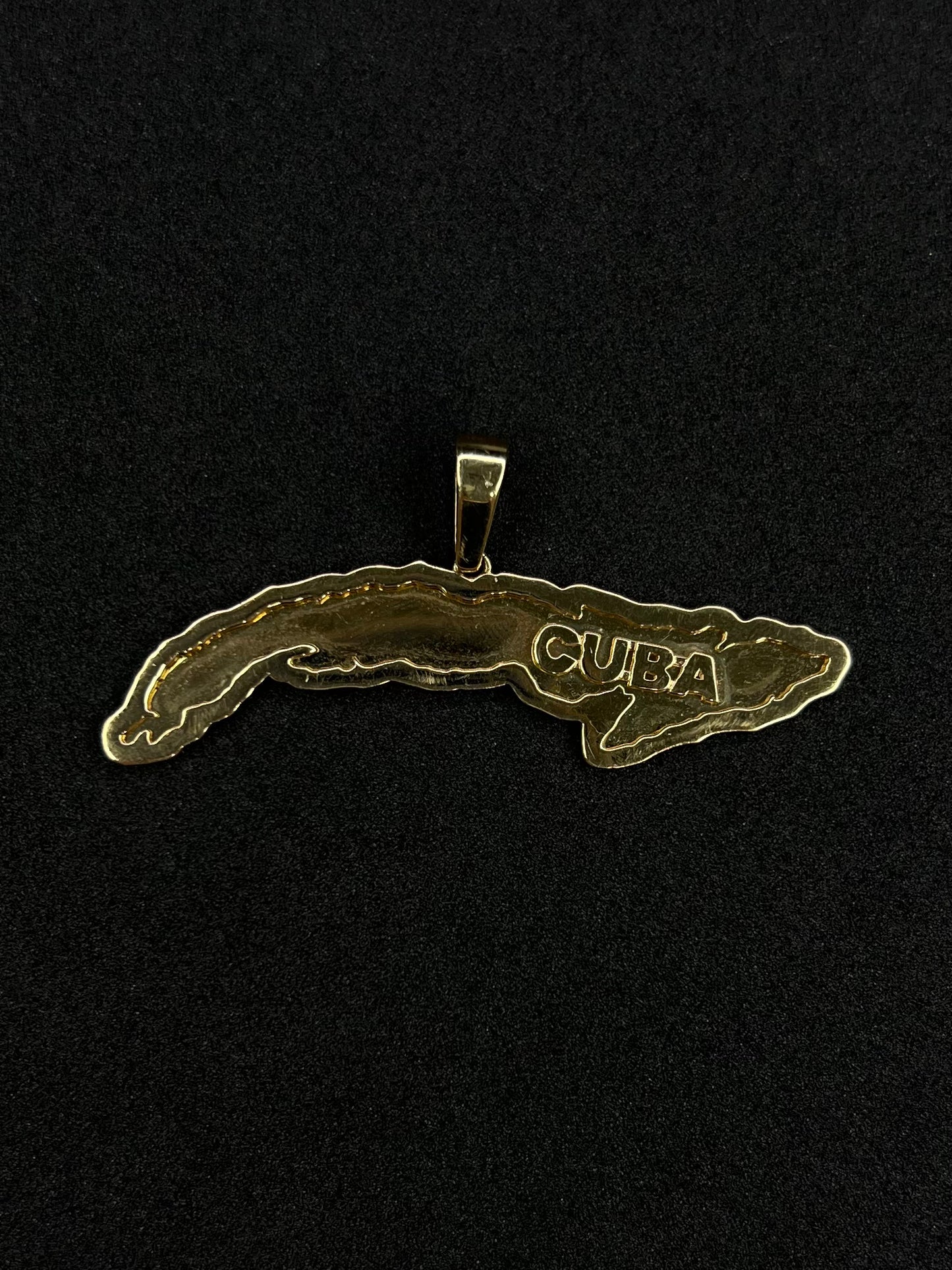 Cuba 10K Charm